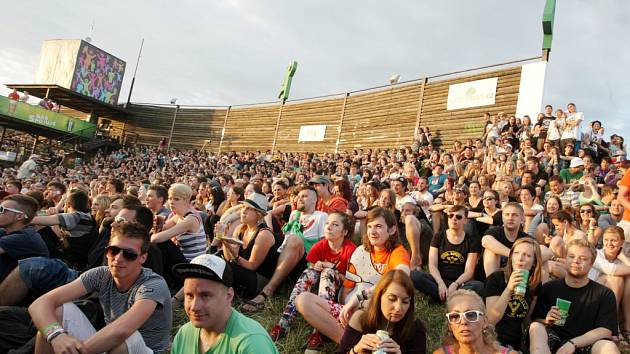 Fanoušci v královéhradeckém Festivalparku.