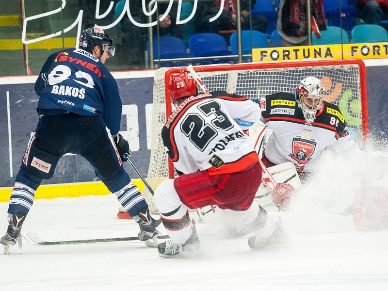 Hokejová extraliga: Mountfield HK - Bílí Tygři Liberec.