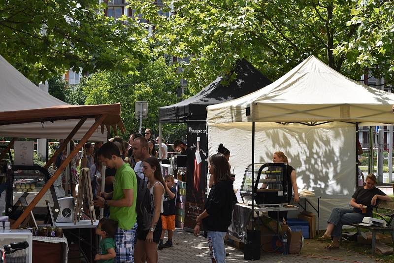 Food festivaly slaví v Hradci Králové úspěch. Stovky lidí přišly i na sobotní festival sladkostí a zmrzliny.