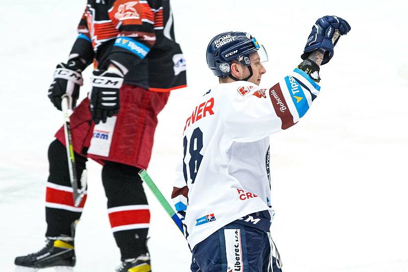 Čtvrtfinále play off hokejové extraligy: Mountfield HK - Bílí Tygři Liberec.