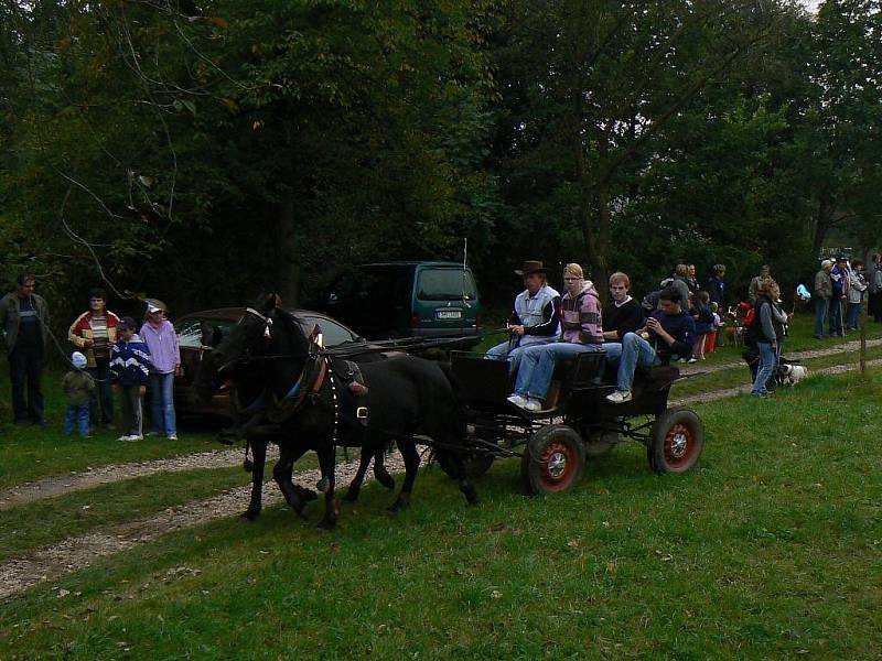 3. Hubertova jízda v Horních Černůtkách (sobota 25. září 2010).