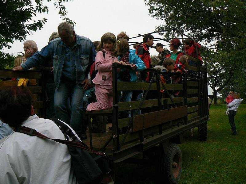 3. Hubertova jízda v Horních Černůtkách (sobota 25. září 2010).