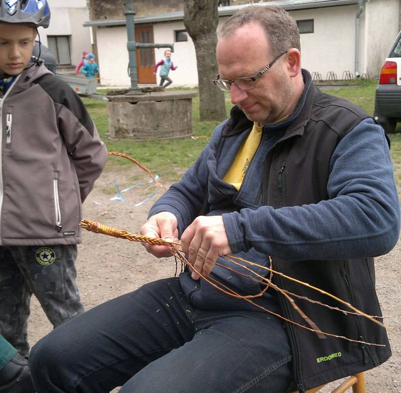 Velikonoční oslavy v Roudničce a na Pouchově.