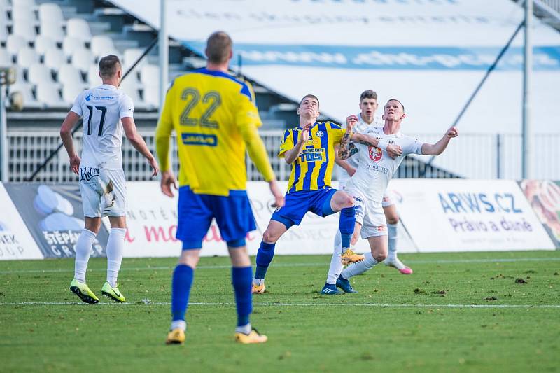 Fotbalová FORTUNA:NÁRODNÍ LIGA: FC Hradec Králové - FK Varnsdorf.