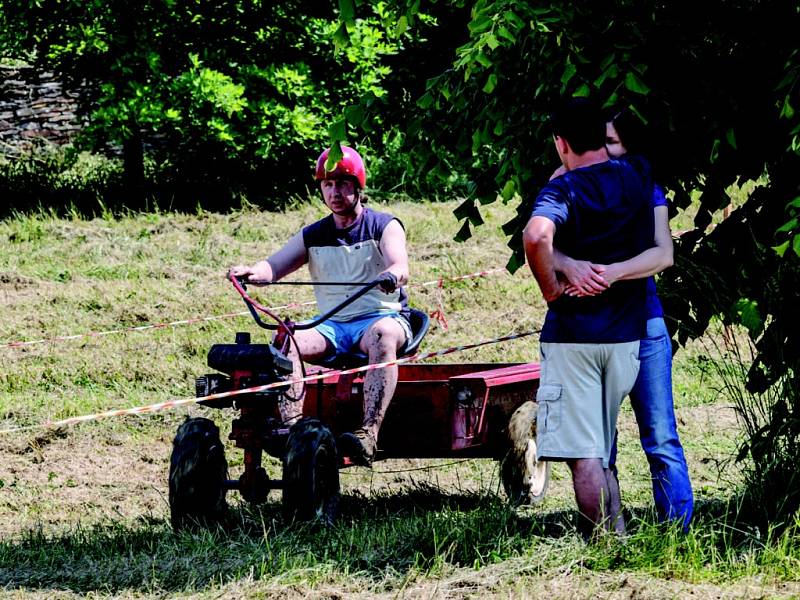 Terra Cup - závody zahradní techniky ve Výravě.