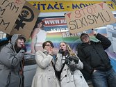 Demonstrace proti sexismu v reklamách v Hradci Králové.