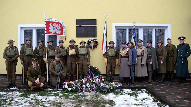 Vzpomínkový akt k 73. výročí příchodu paraskupiny Barium do Žamberka - Polska.