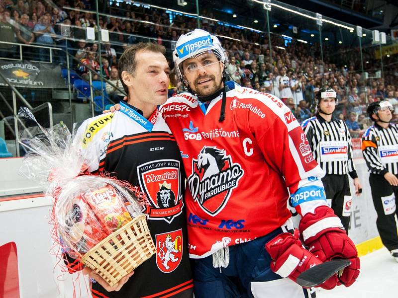 Hokejová extraliga: Mountfield HK - HC Dynamo Pardubice.