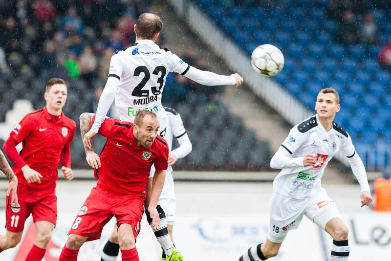 Fotbalová ePojisteni.cz liga: FC Hradec Králové - FC Zbrojovka Brno.