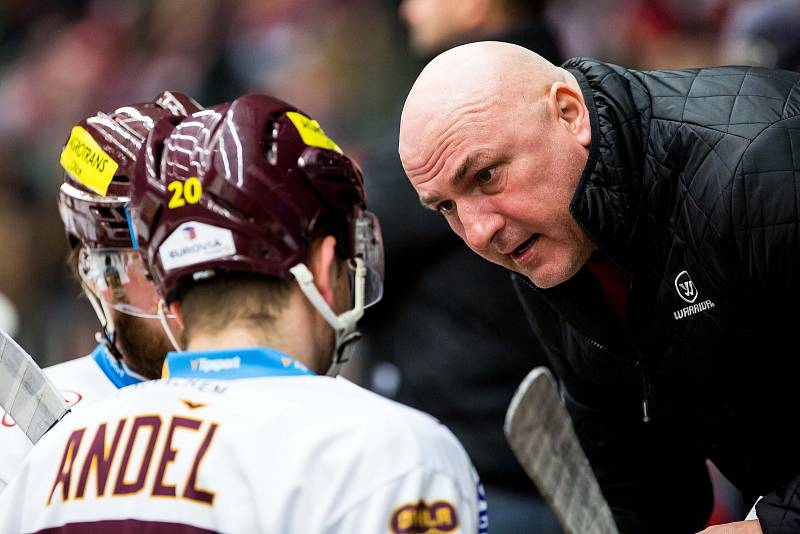 Hokejová extraliga: Mountfield HK - HC Dukla Jihlava.