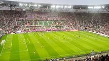 Atmosféra na fotbalovém mistrovství Evropy v polské Vratislavi.
