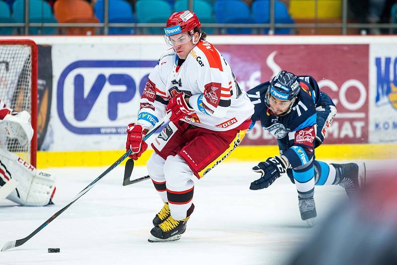 Hokejová extraliga: Mountfield HK - Bílí Tygři Liberec.