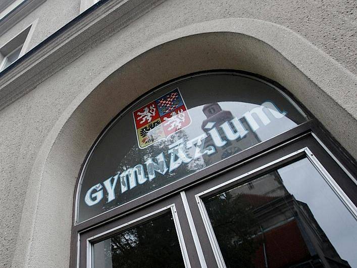 Gymnázium v Novém Bydžově.