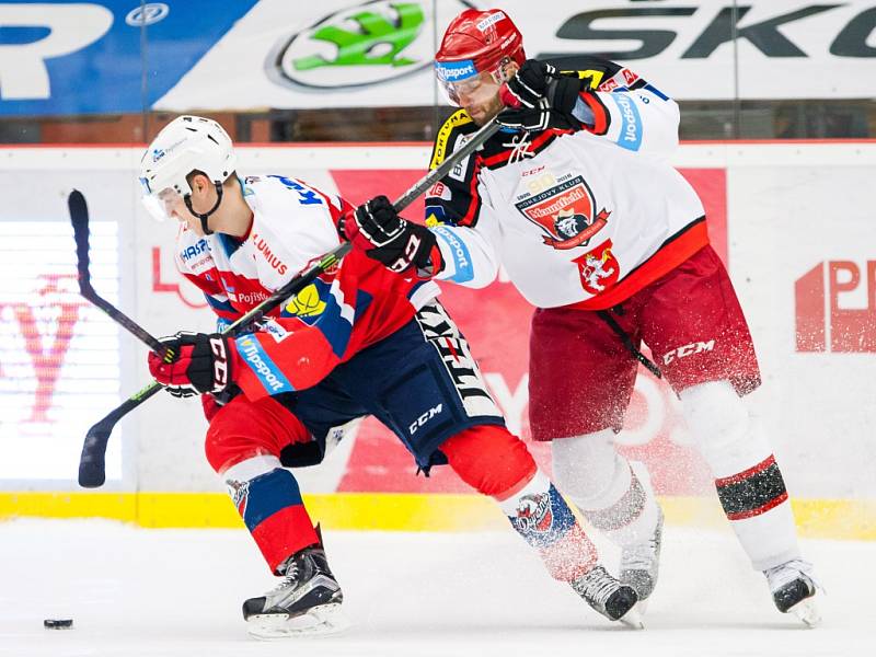 Hokejová extraliga: Mountfield HK - HC Dynamo Pardubice.