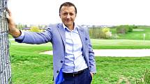 Podnikatel Petr Dědek má zájem o vstup do hradeckého fotbalu.