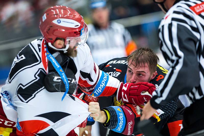 Hokejová extraliga: Mountfield HK - HC Verva Litvínov.