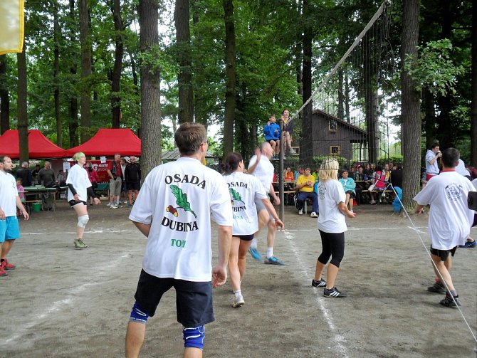 Volejbalový turnaj osadníků  v rámci programu aktivit Spojených osad údolí Orlice.