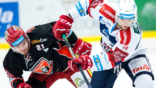 Hokejová extraliga: Mountfield HK - HC Dynamo Pardubice.