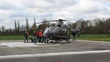 Den otevřených dveří na heliportu Letecké záchranné služby