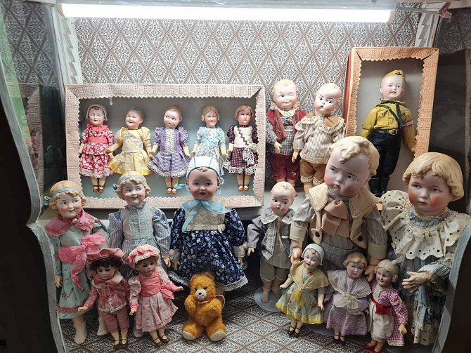 Muzeum hraček v Novém Bydžově.