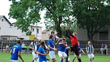 Krajský přebor ve fotbale: TJ Lázně Bělohrad - FK Chlumec nad Cidlinou.