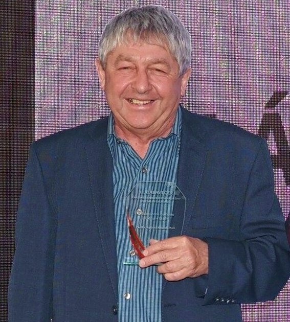Gratulujeme: Známý fotbalový trenér Vojtěch Dlabáček dnes slaví 70. narozeniny