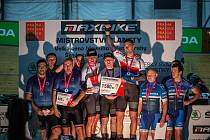 Závodníci hradecké Rafkarny triumfovali v týmovém sprintu na MČR amatérů v dráhové cyklistice.