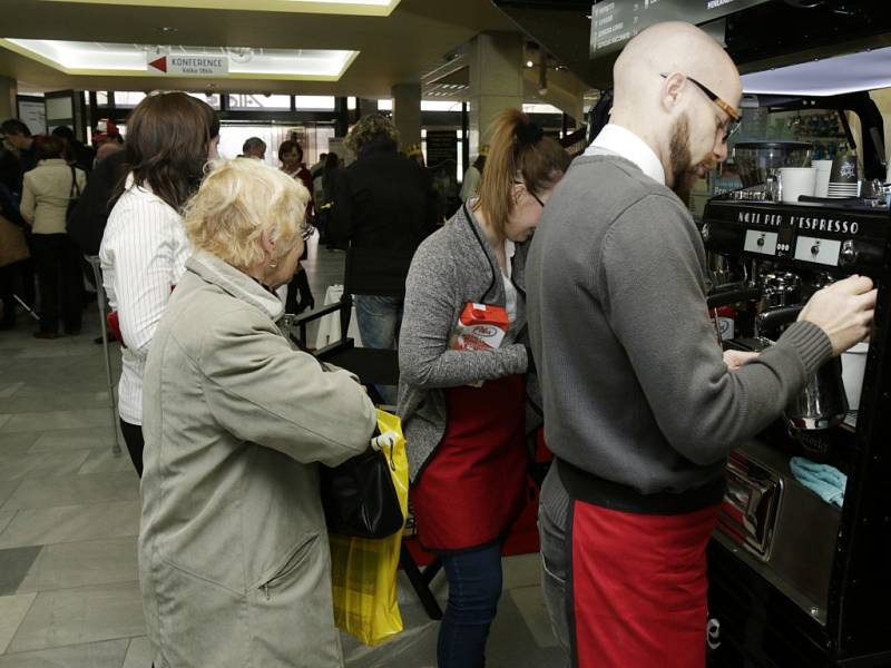 Veletrh cestovního ruchu Infotour a cykloturistika v královéhradeckém kongresovém centru Aldis.