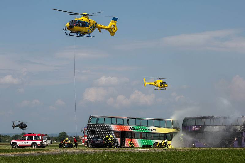 Helicopter show v Hradci Králové.