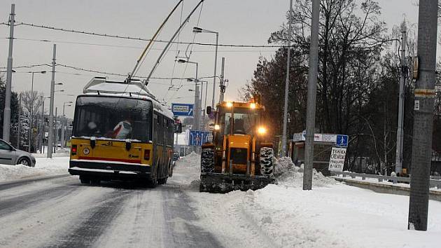 Sněhová kalamita v Hradci Králové, sobota 9. ledna 2010.