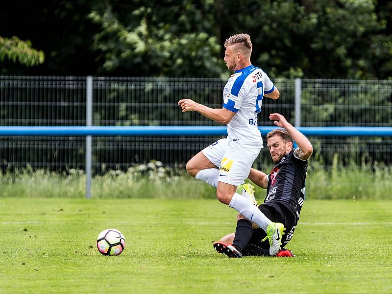 Přípravné fotbalové utkání v Hořicích: FC Hradec Králové - FC Slovan Liberec.