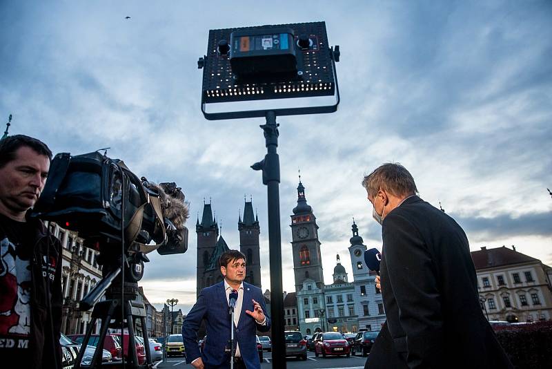 Vítěz voleb v Královéhradeckém kraji - koalice ODS, STAN a Východočechů. Lídrem kandidátky Martin Červíček.