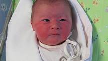 KRISTÝNA REZKOVÁ se narodila 13. 4. v 14.45 h. Vážila 3940 g a měřila 53 cm. Potěšila Ilonu a Petra i sestru Dorotku ze Smržova.