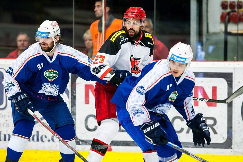 Hokejová příprava: Mountfield HK - HC Kometa Brno.