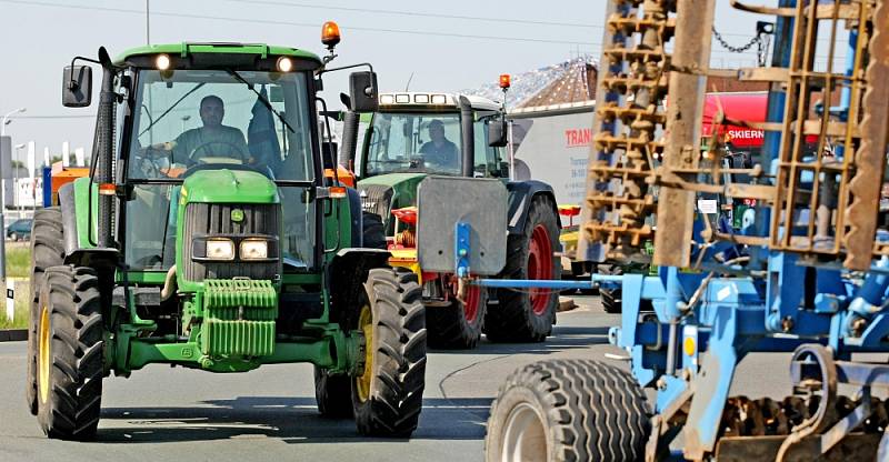 Blokáda v dopravě - protest zemědělců.