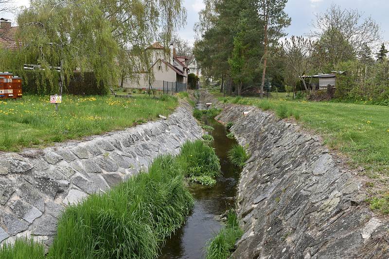 Ve Výravě si každý čistí odpadní vody sám, říká starostka Eva Nepokojová