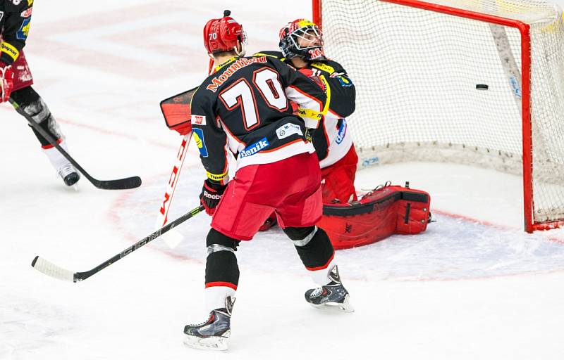 Hokejová extraliga - play off České pojišťovny - 4. zápas čtvrtfinále: Mountfield HK - HC Sparta Praha.