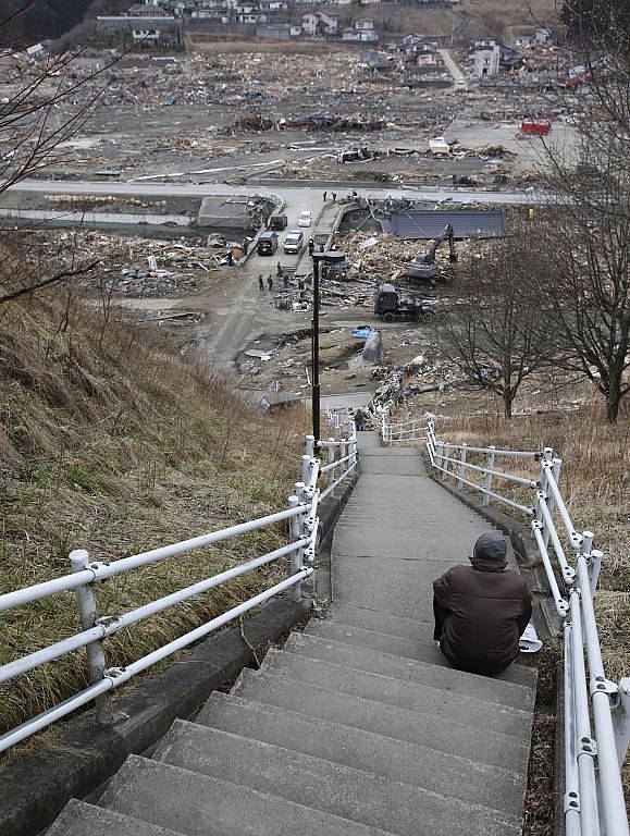 Škody po zemětřesení a tsunami budou Japonci likvidovat několik let. Jejich psychika je na to ale připravená. Foto: ČTK/AP 