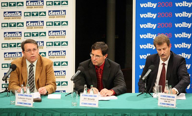 Krajské volby 2008, předvolební diskuse v Hradci Králové