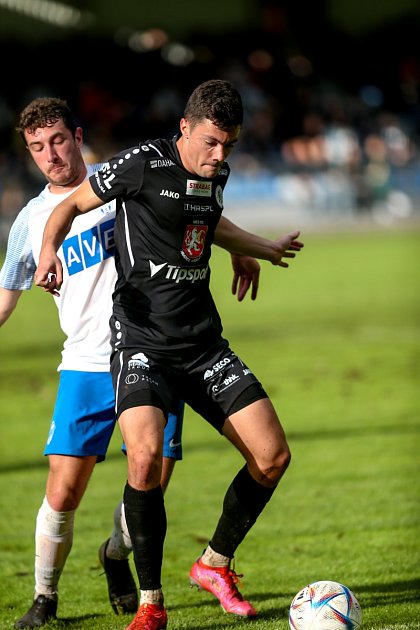 MOL Cup - 2. kolo: FK Čáslav - FC Hradec Králové 0:11 (0:3).