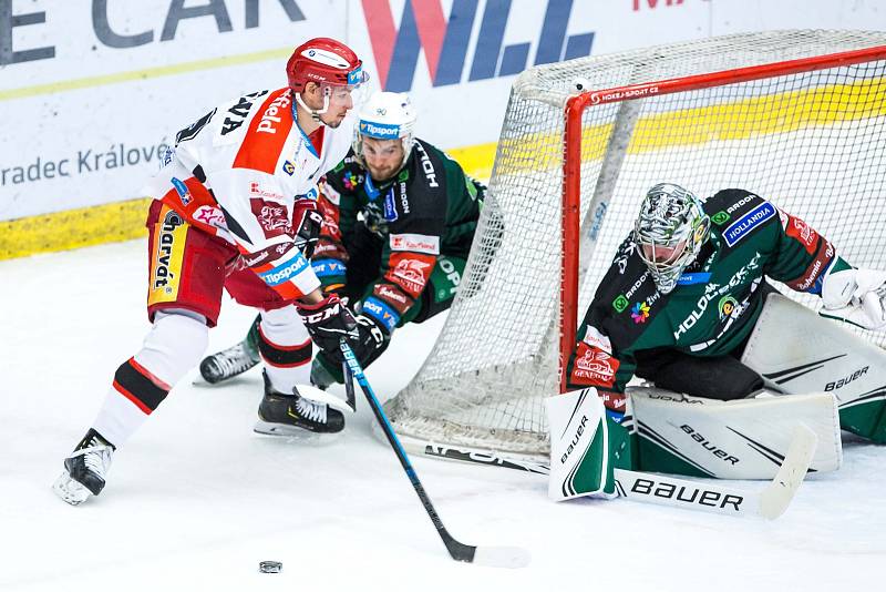 Předkolo hokejového Generali play off Tipsport extraligy: Mountfield HK - HC Energie Karlovy Vary.