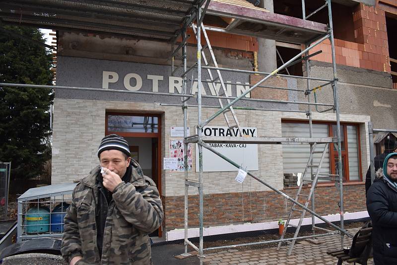 Stavební práce na novém úřadu jsou v Blešně v plném proudu.