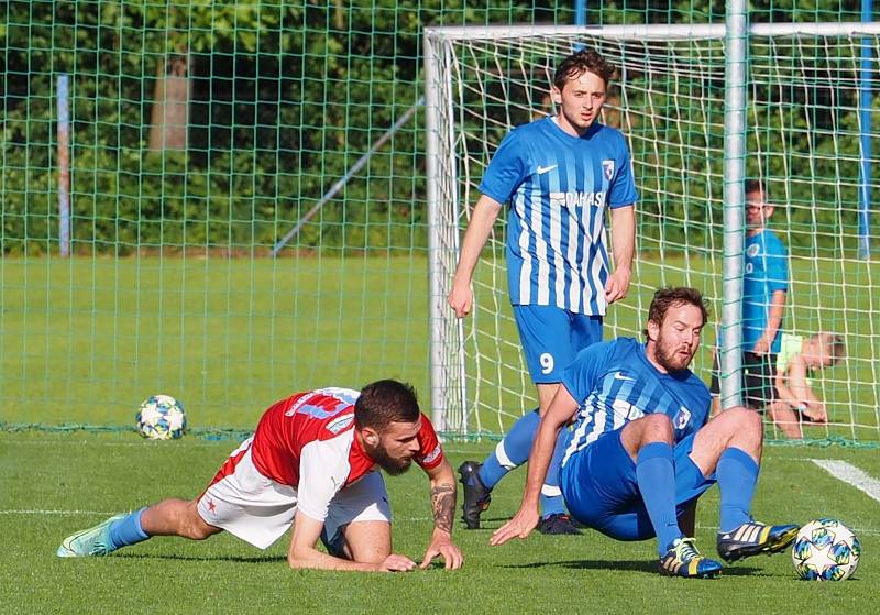 Finále: Libčany - Slavia Hradec Králové 2:2 (1:2), pen. 4:3.