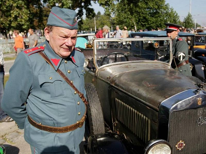 14. Královehradecká veteran rallye 2011 - memoriál Zdeňka Kuthana.