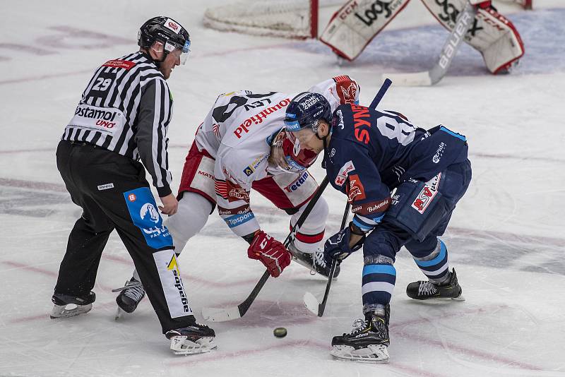 Čtvrtfinále play off hokejové extraligy: Bílí Tygři Liberec - Mountfield HK.