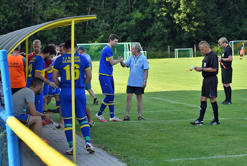 Utkání Vamberk - Hejtmánkovice skončilo jednoznačným vítězstvím domácích (5:1).