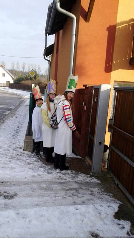 Sousedská koleda aneb Tříkrálová sbírka v Chlumci nad Cidlinou.