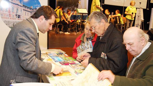 Veletrh cestovního ruchu Infotour a Cykloturistika v královéhradeckém Kongresovém centru Aldis.