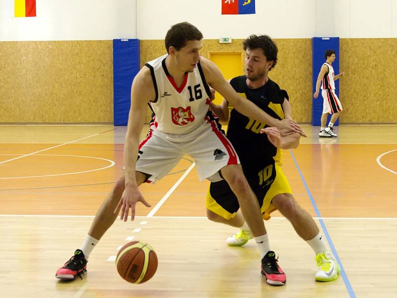 Basketbalová I. liga mužů - 2. čtvrtfinále play off: Sokol Pražské Předměstí Hradec Králové 2 – BC Vysočina Jihlava.