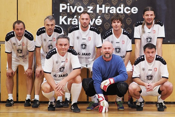 Šampioni Šampáňo Cupu. Garda FC Hradec Králové ovládla tradiční předvánoční turnaj v předměřické hale.